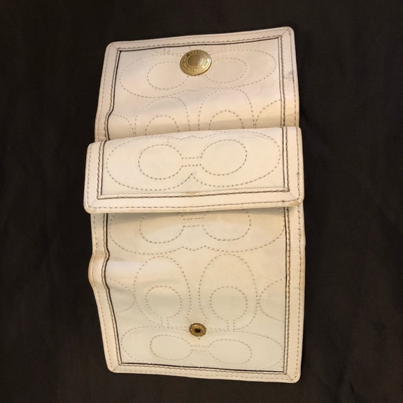 Coach Wallet - Picture 5 of 8